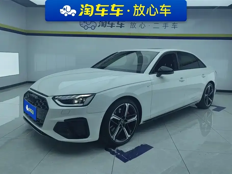 Audi A4L 2022 из CN, фото 1