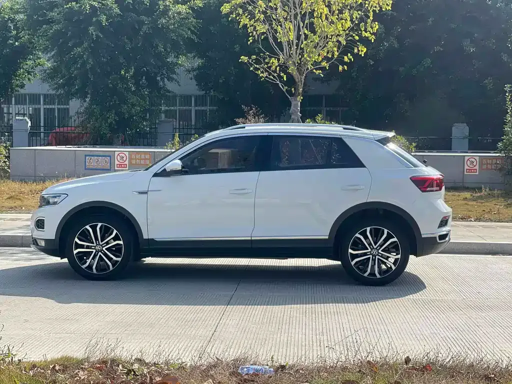Volkswagen T-Roc 2022 из CN, фото 10