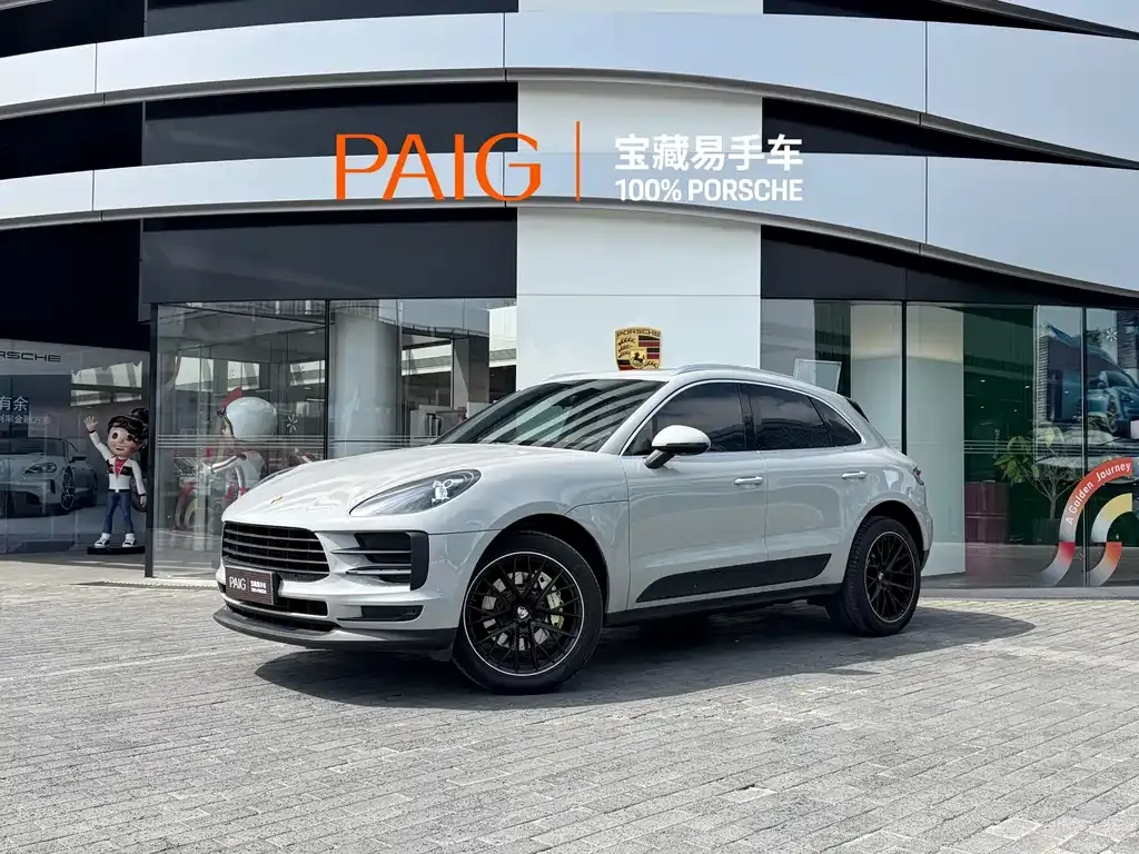 Porsche Macan — фото 1