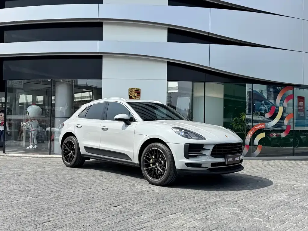 Porsche Macan — фото 5
