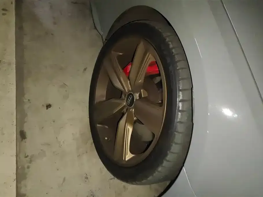 Audi S4 2023 из CN, фото 8