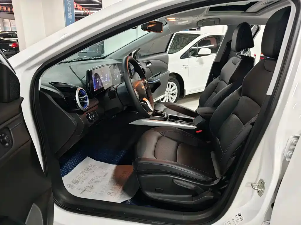 Chevrolet Monza 2023 из CN, фото 7