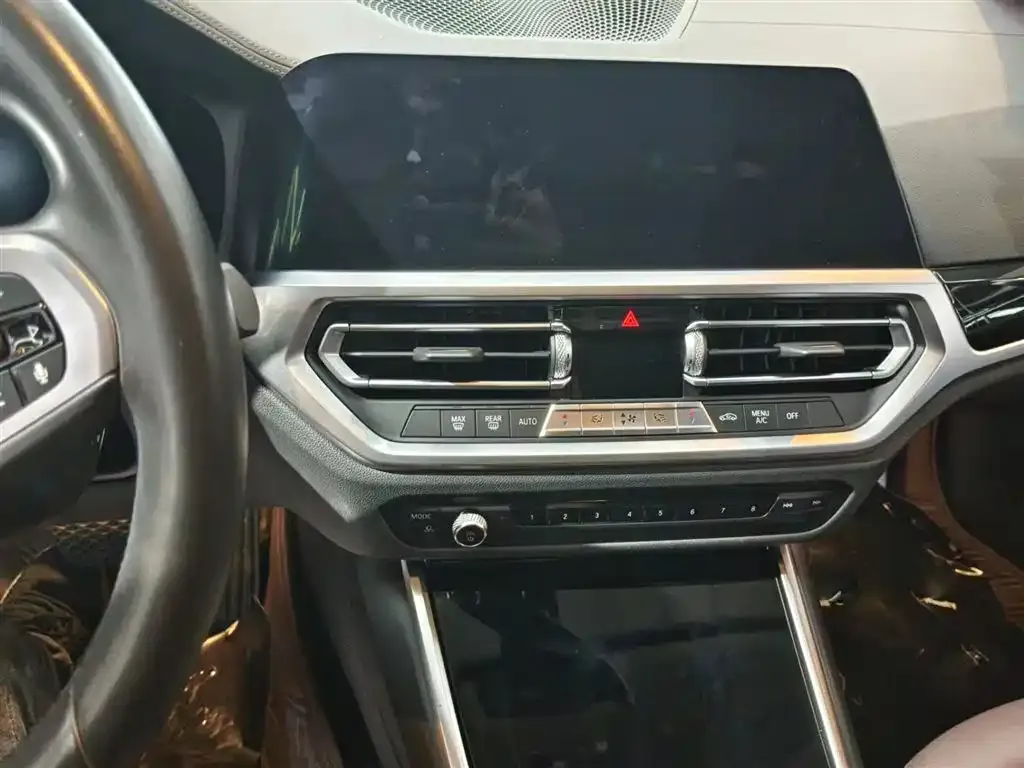 BMW 3 Series 2021 из CN, фото 9