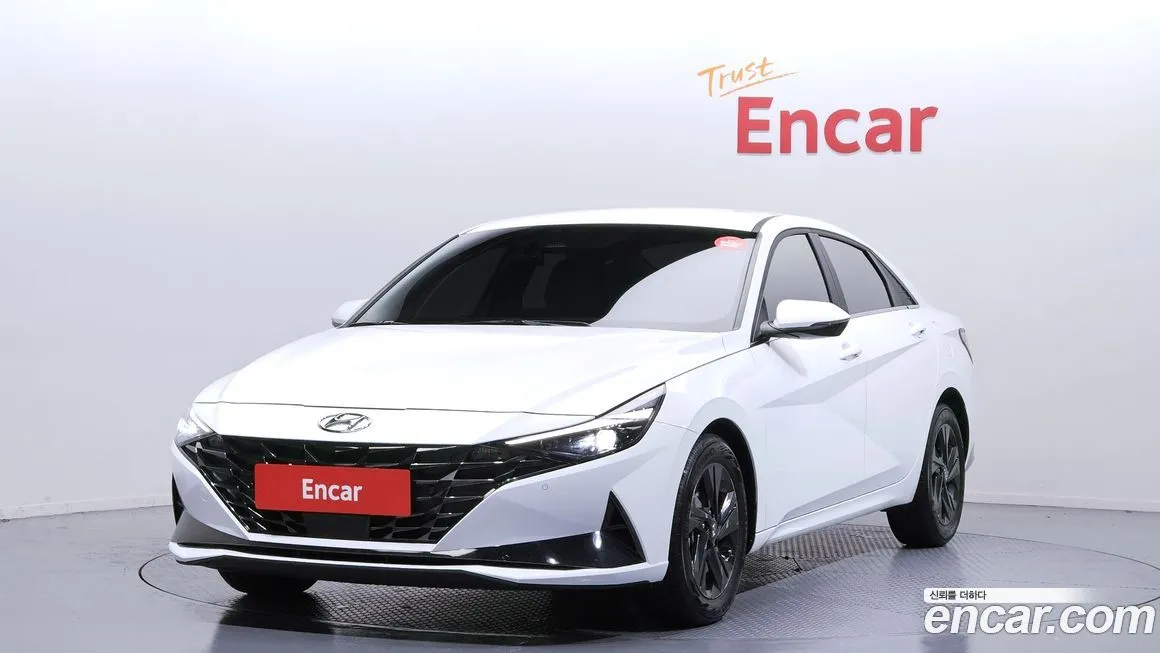 Hyundai AVANTE 2022 из KR, фото 1