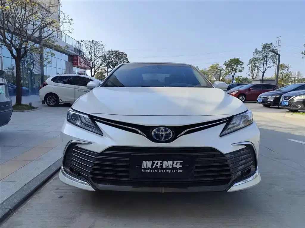 Toyota Camry 2022 из CN, фото 8