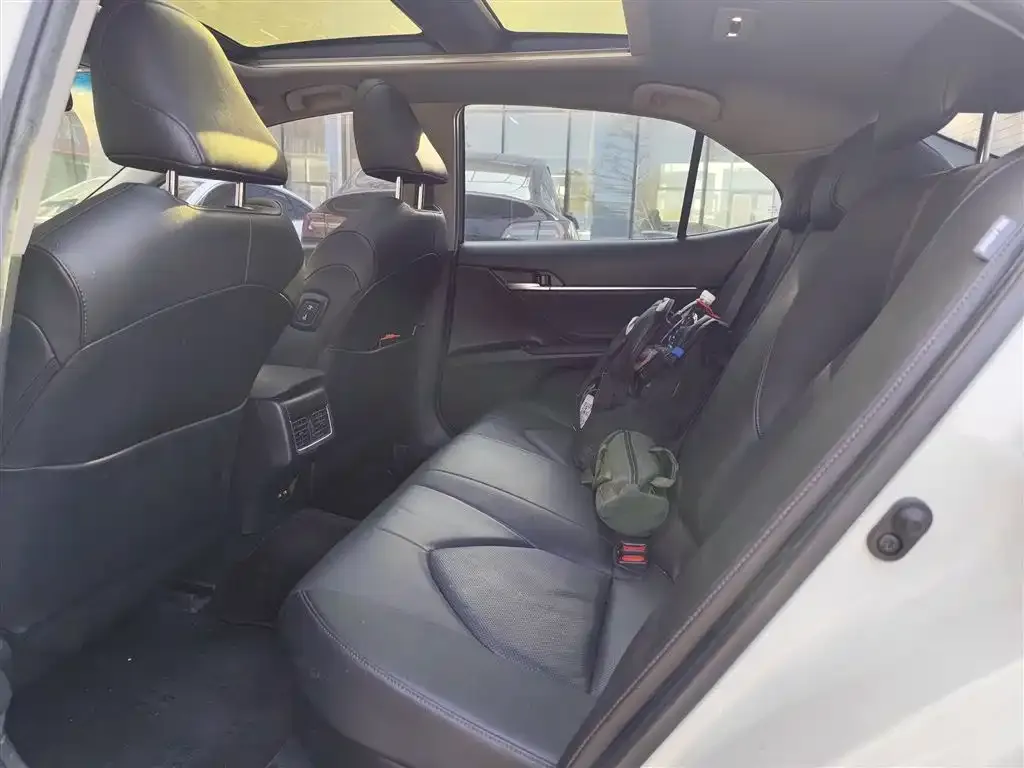 Toyota Camry 2022 из CN, фото 3