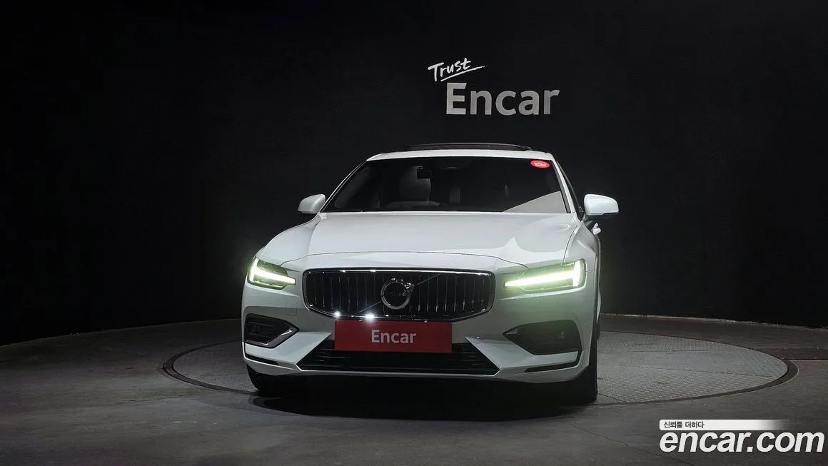 Volvo S60 2024 из KR, фото 6