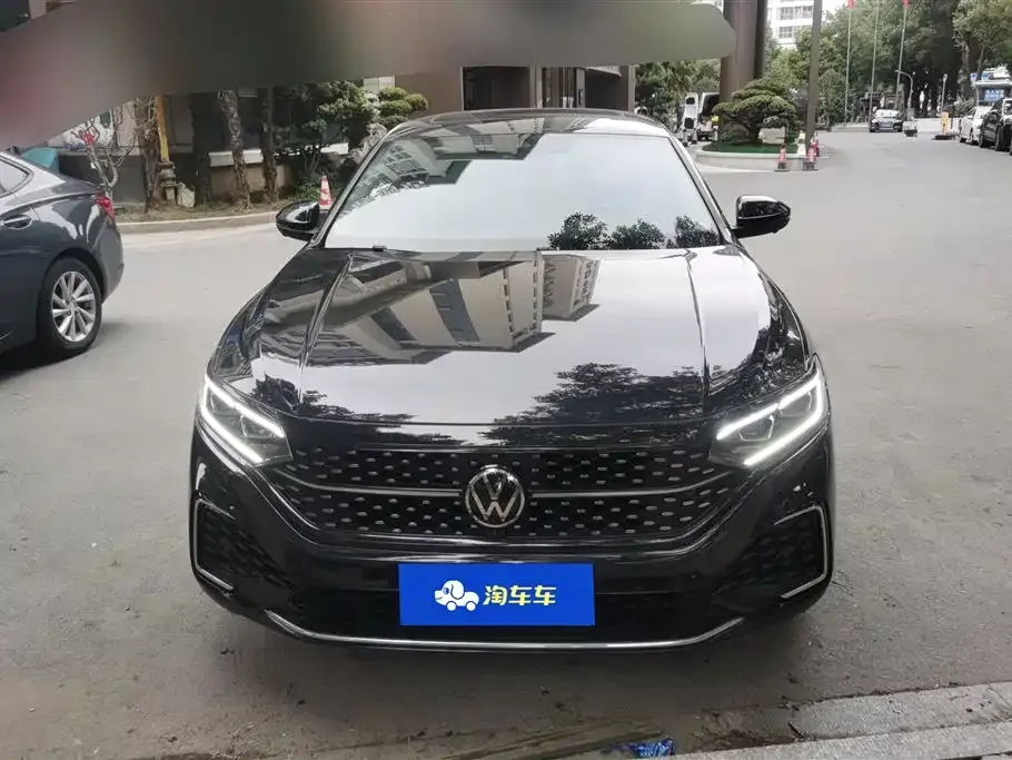 Volkswagen Passat 2023 из CN, фото 6
