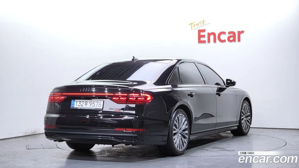 Audi A8 2022 из KR, фото 2