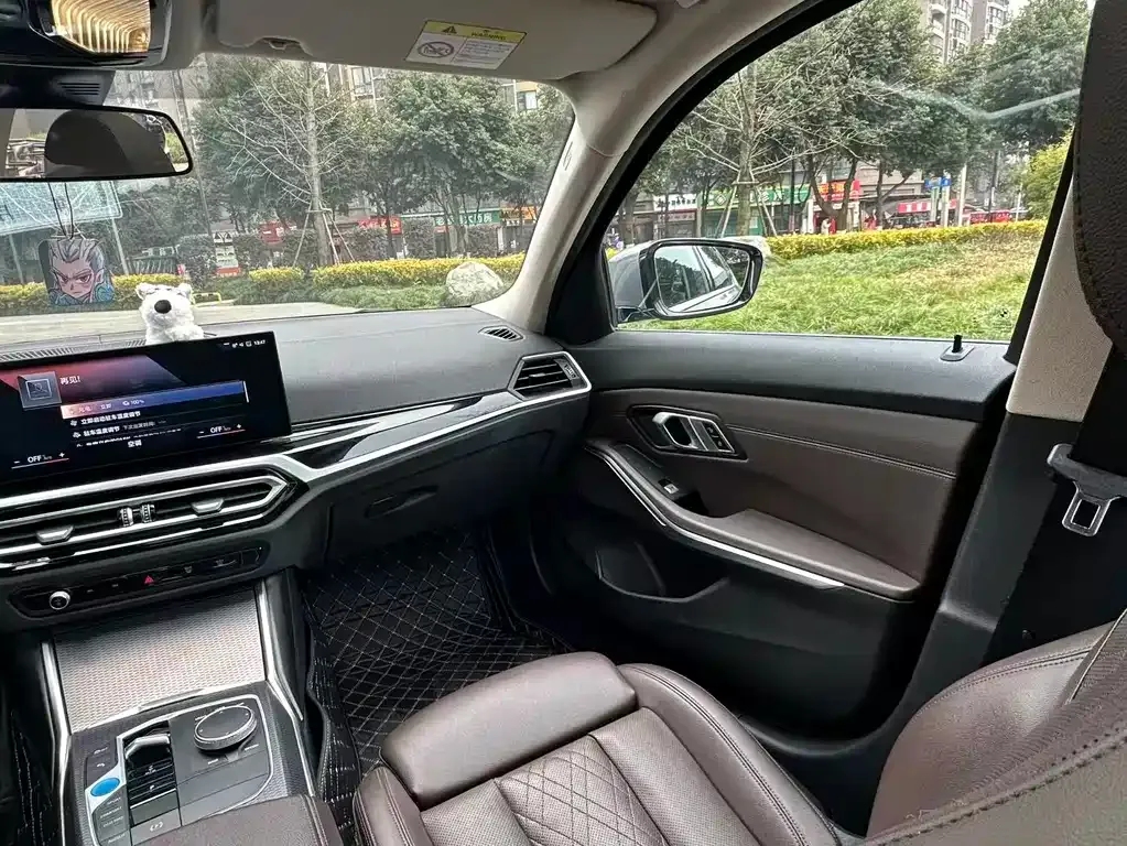 BMW i3 2022 из CN, фото 9