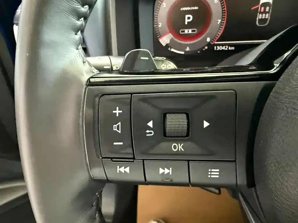 Nissan Qashqai — фото 10