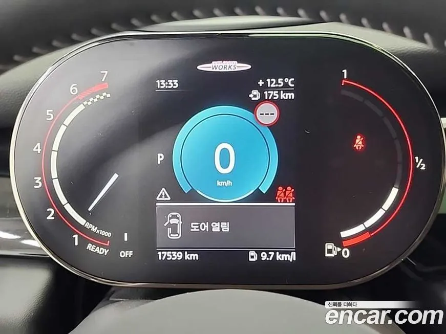 Mini Cooper 2024 из KR, фото 2