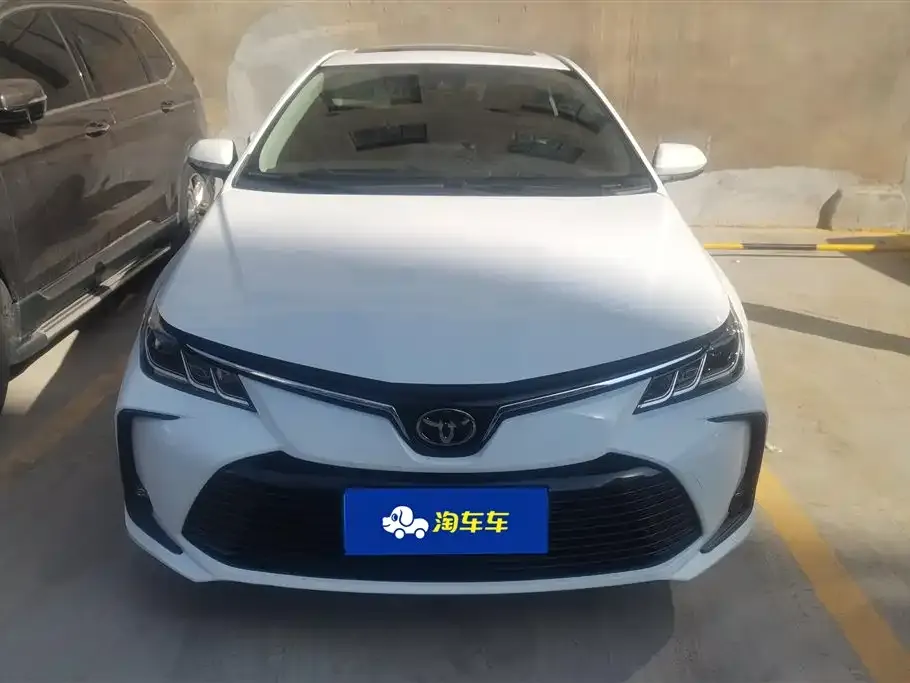 Toyota Corolla 2023 из CN, фото 3