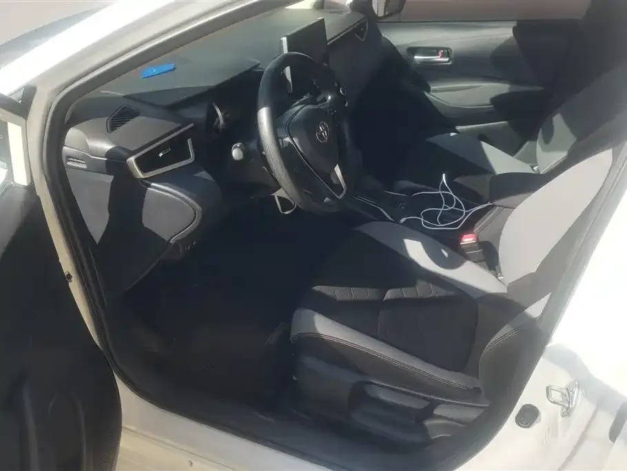 Toyota Corolla 2023 из CN, фото 6