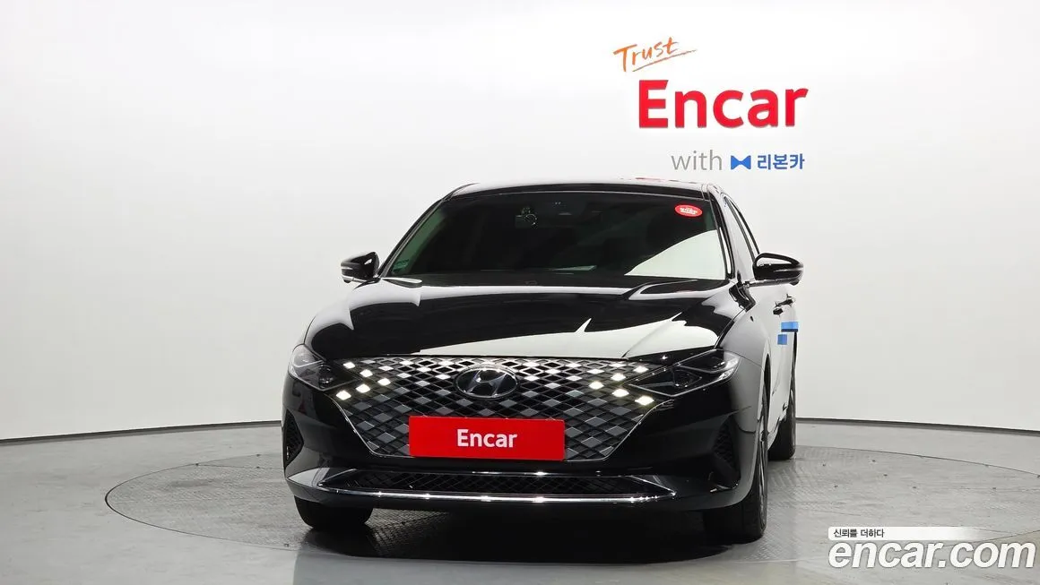Hyundai Grandeur 2022 из KR, фото 2