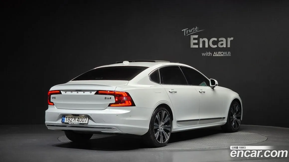 Volvo S90 2022 из KR, фото 5