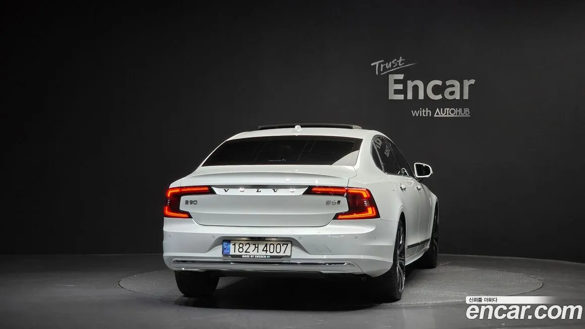 Volvo S90 2022 из KR, фото 6