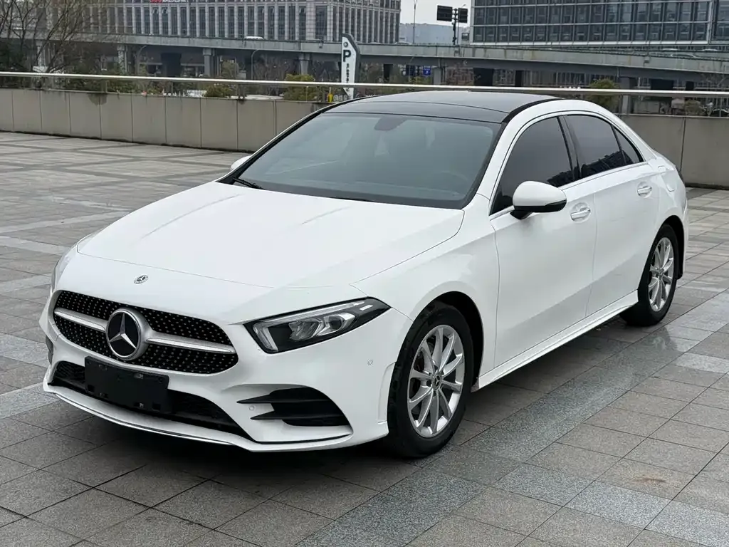 Mercedes-Benz A-Class 2022 из CN, фото 1