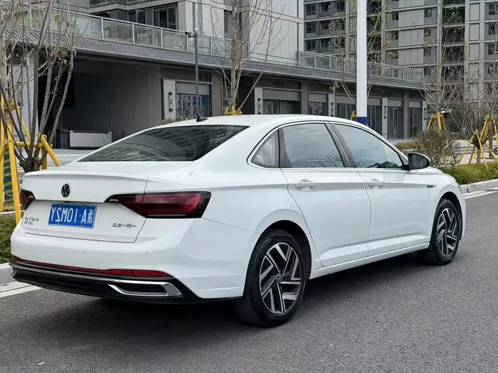 Volkswagen Sagitar 2023 из CN, фото 7