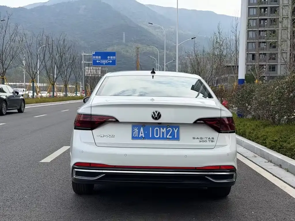 Volkswagen Sagitar 2023 из CN, фото 4