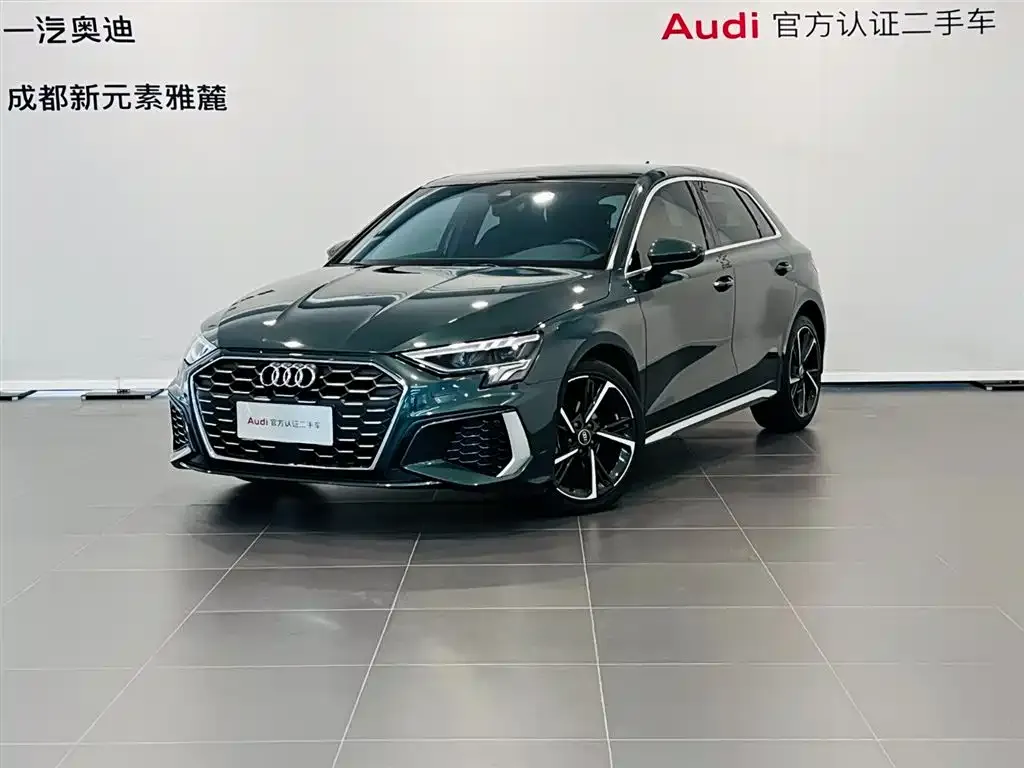 Audi A3 — фото 1
