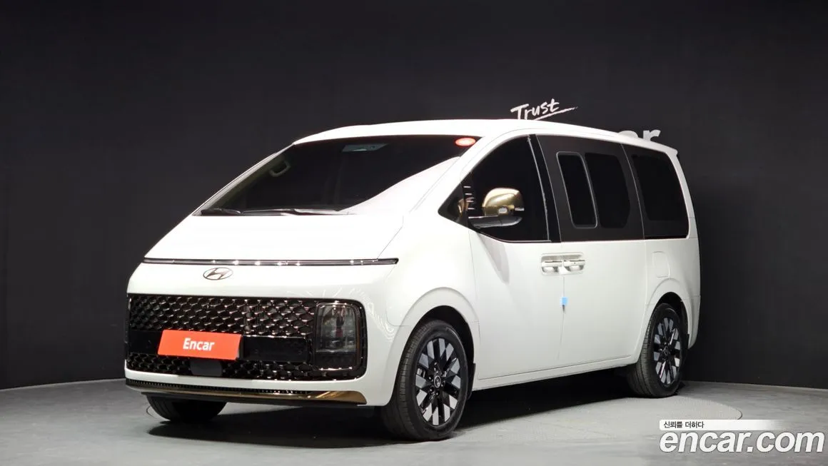 Hyundai Staria 2025 из KR, фото 1