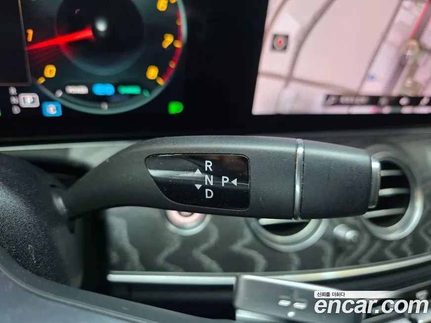 Mercedes-Benz E-Class 2021 из KR, фото 8