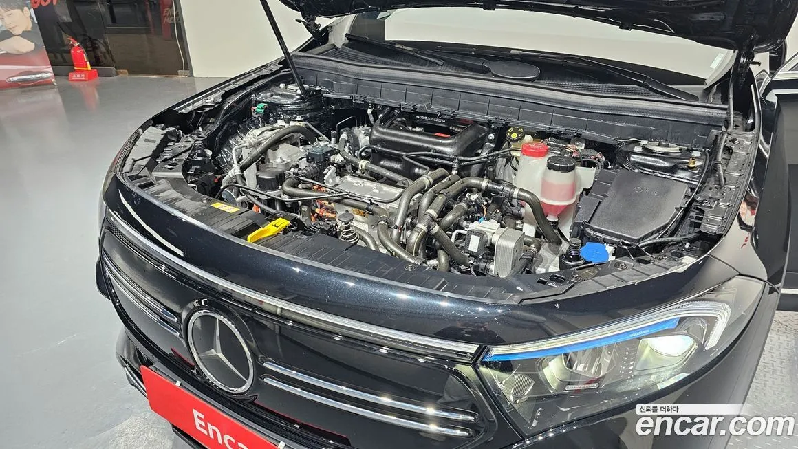 Mercedes-Benz EQB 2023 из KR, фото 9