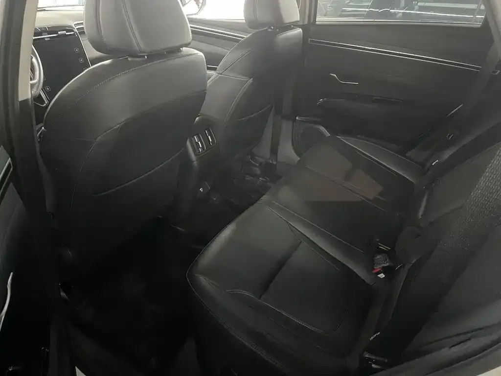 Hyundai Tucson 2024 из CN, фото 10