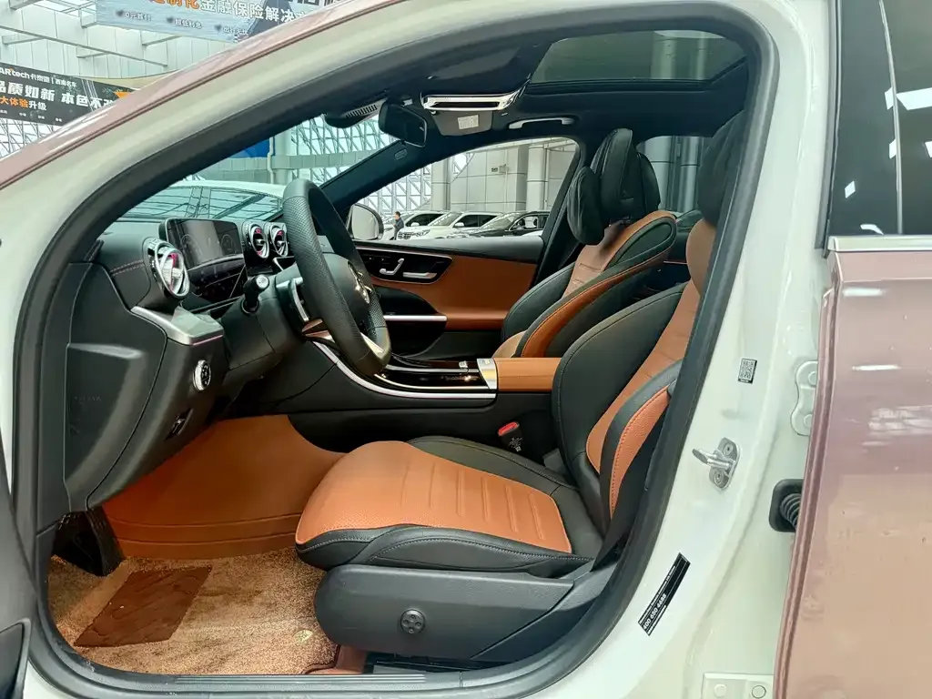 Mercedes-Benz C-Class 2025 из CN, фото 3