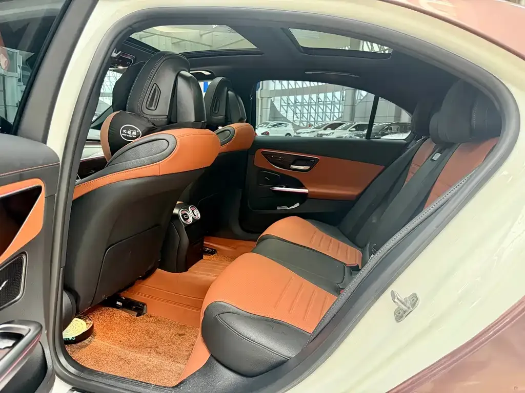 Mercedes-Benz C-Class 2025 из CN, фото 9
