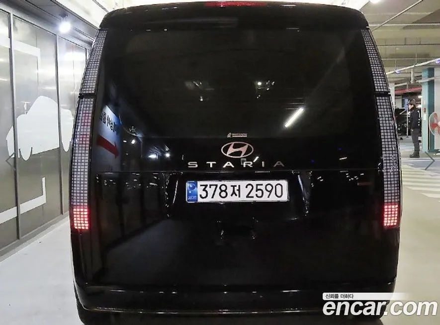 Hyundai Staria — фото 2