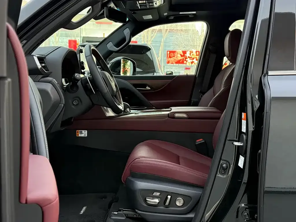 Lexus LX 2025 из CN, фото 9