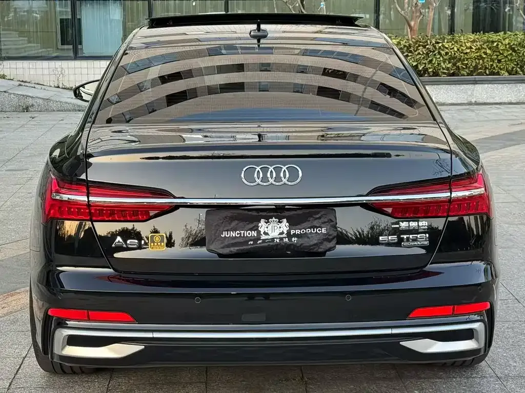 Audi A6L — фото 7