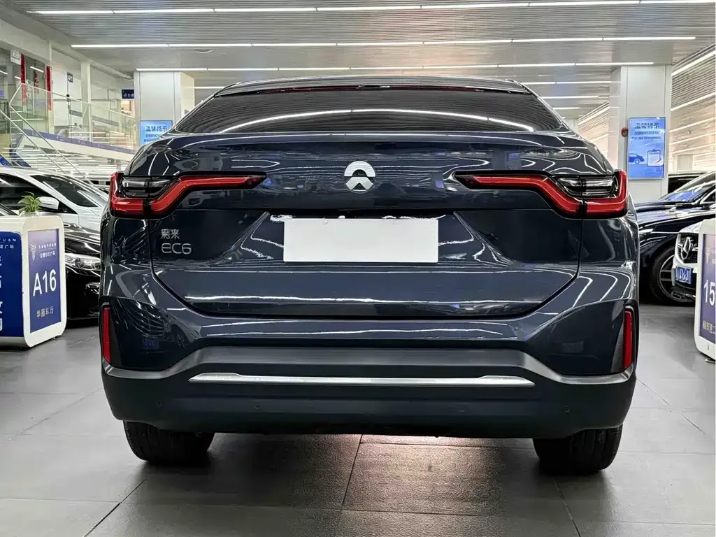 NIO EC6 — фото 10