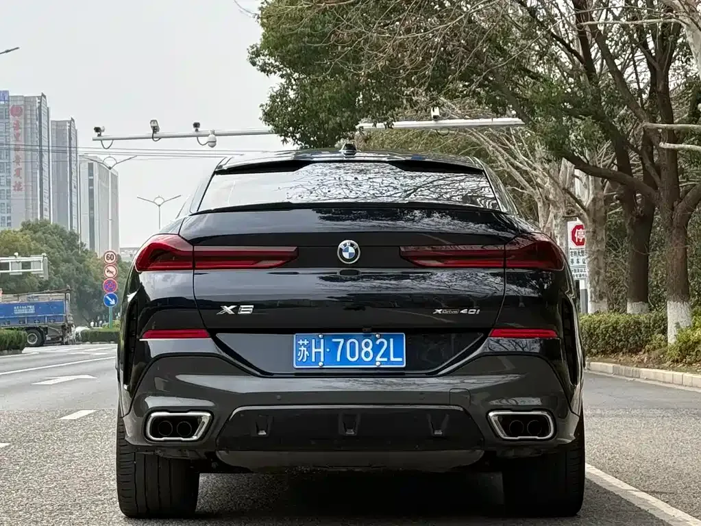 BMW X6 — фото 5