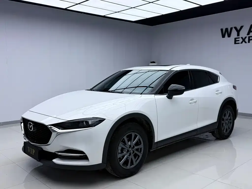 Mazda CX-4 2022 из CN, фото 1