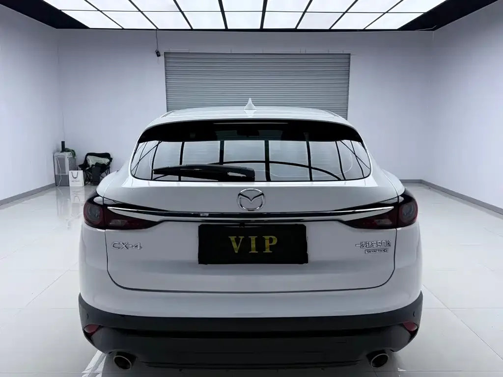 Mazda CX-4 2022 из CN, фото 4