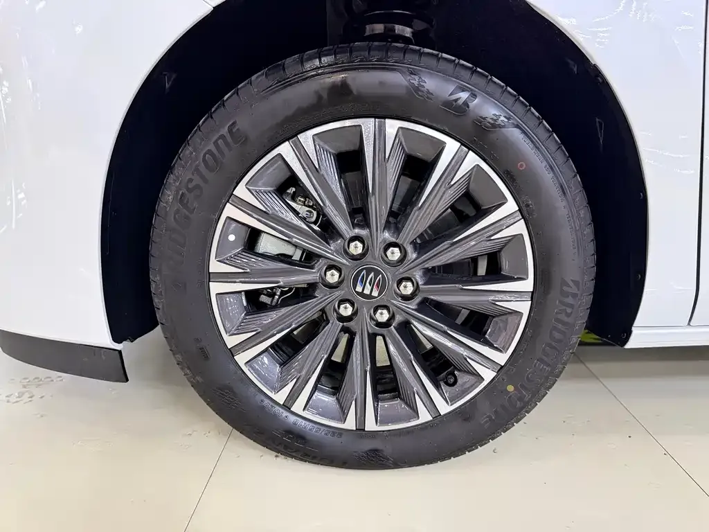Buick GL8 2026 из CN, фото 6