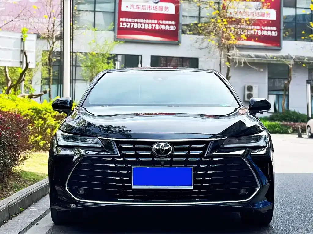Toyota Avalon 2022 из CN, фото 9
