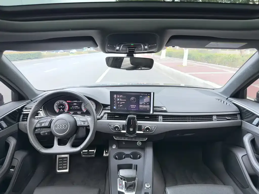 Audi A4L 2024 из CN, фото 5
