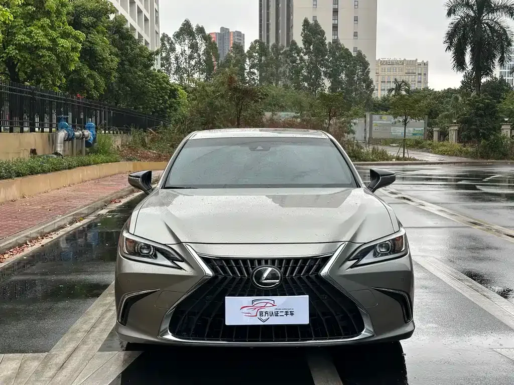 Lexus ES 2023 из CN, фото 5