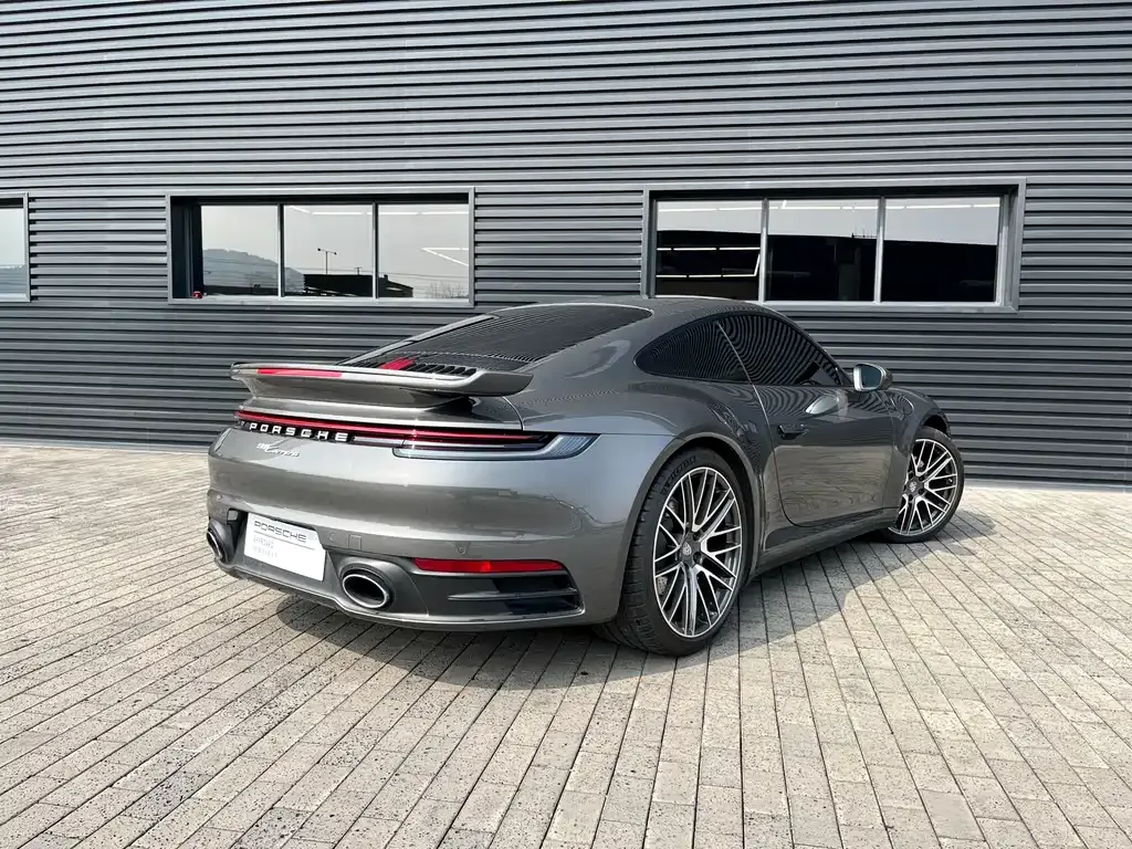 Porsche 911 2024 из CN, фото 8