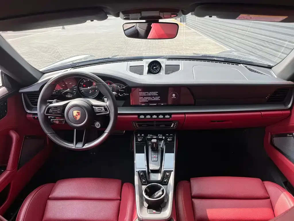 Porsche 911 2024 из CN, фото 10