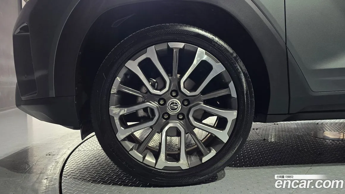 KG Mobility (Ssangyong) Torres — фото 2