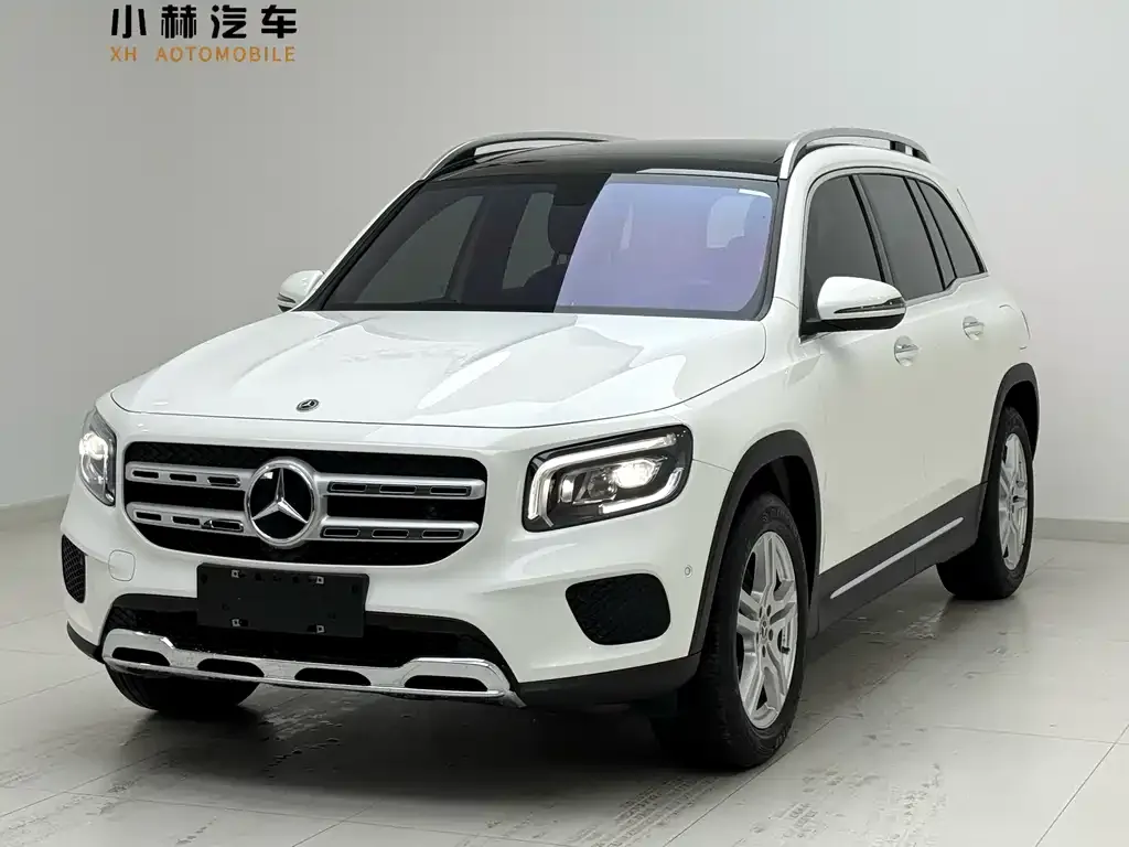 Mercedes-Benz GLB — фото 1
