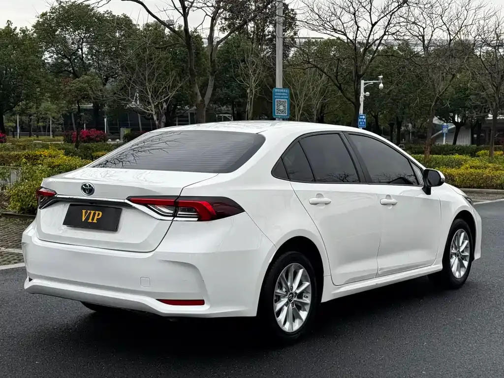 Toyota Corolla 2022 из CN, фото 3