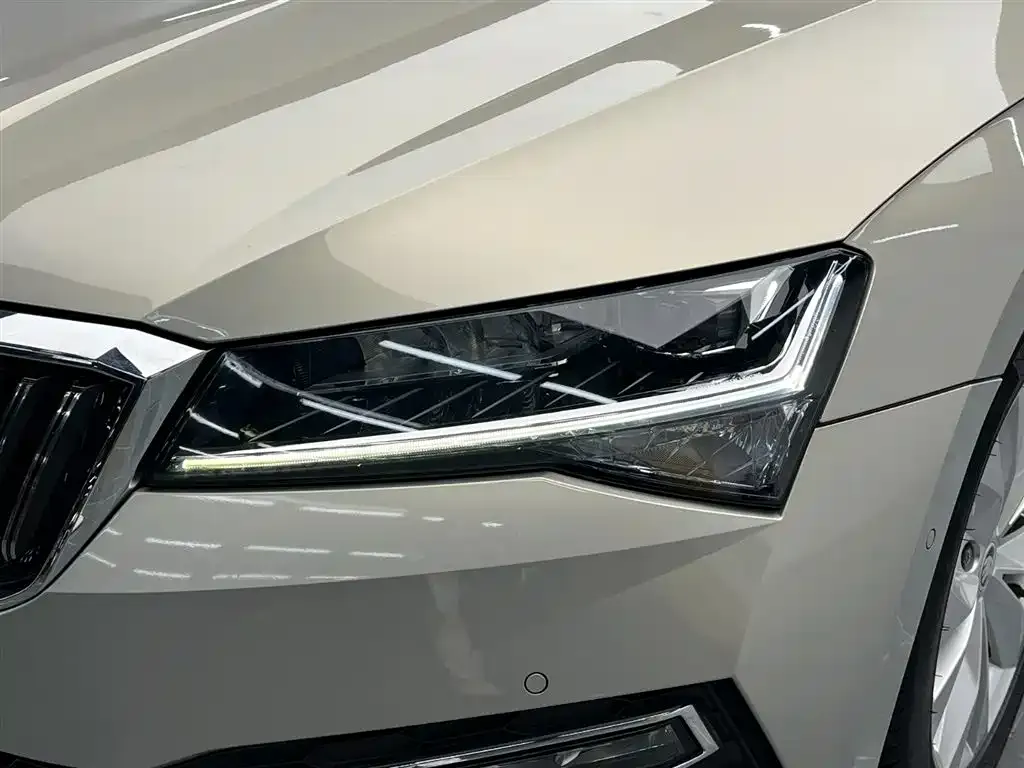 Skoda Superb 2021 из CN, фото 10