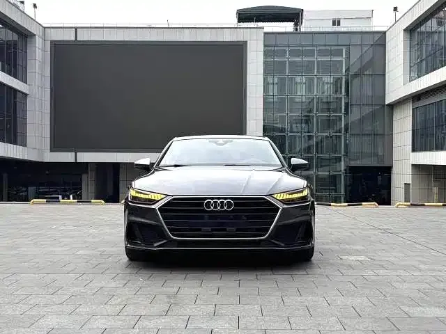 Audi A7 2021 из CN, фото 3