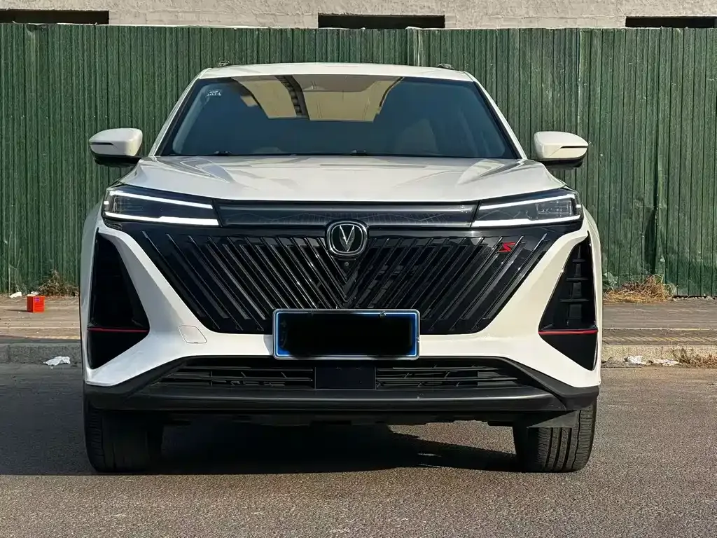 Changan CS75PLUS — фото 2